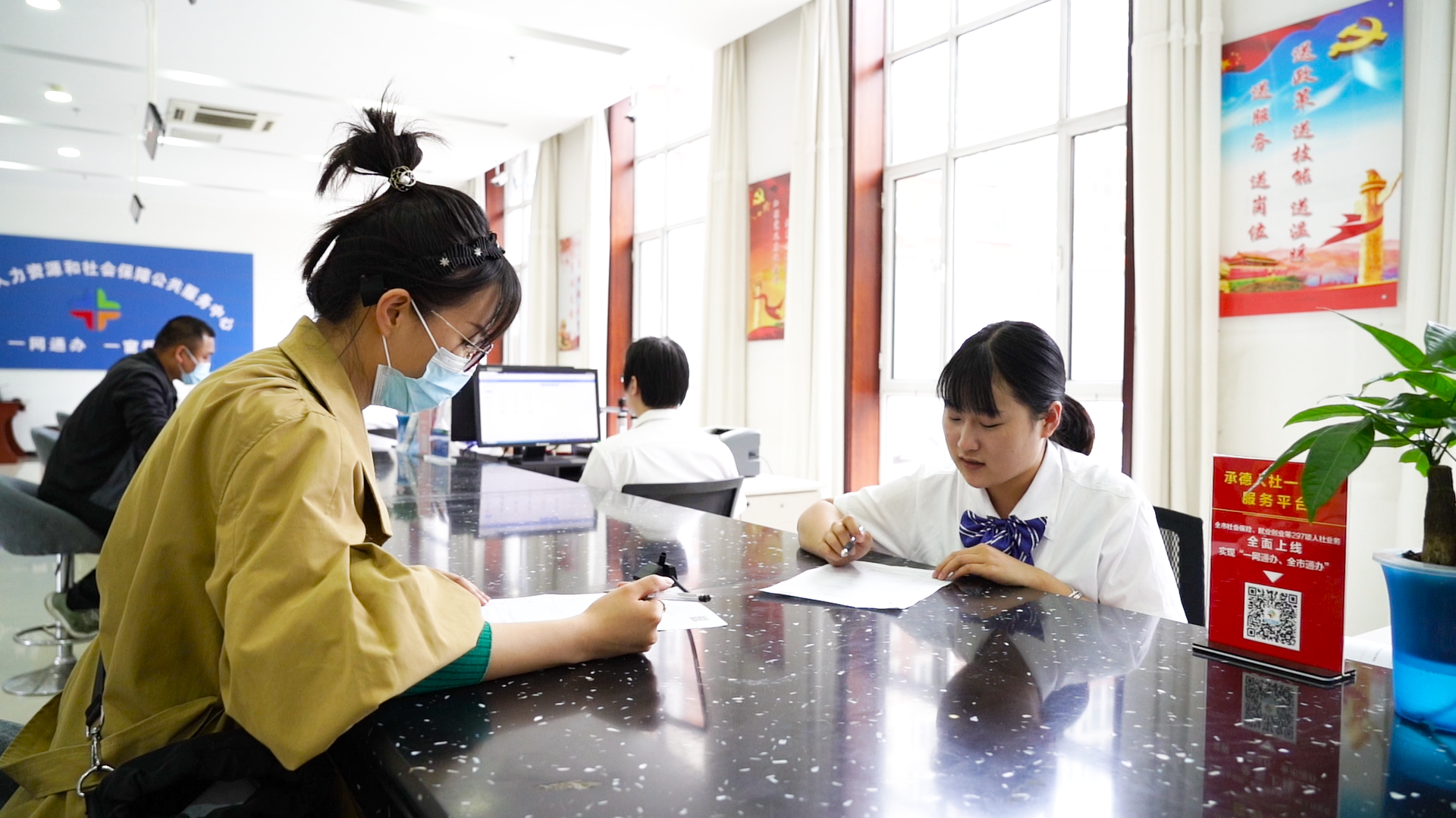 長(zhǎng)春展-承德.00_01_08_04.Still007